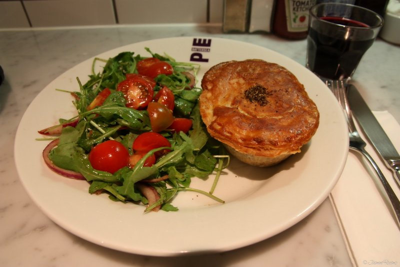 Minced beef and onion pie @ The Pie Shop
